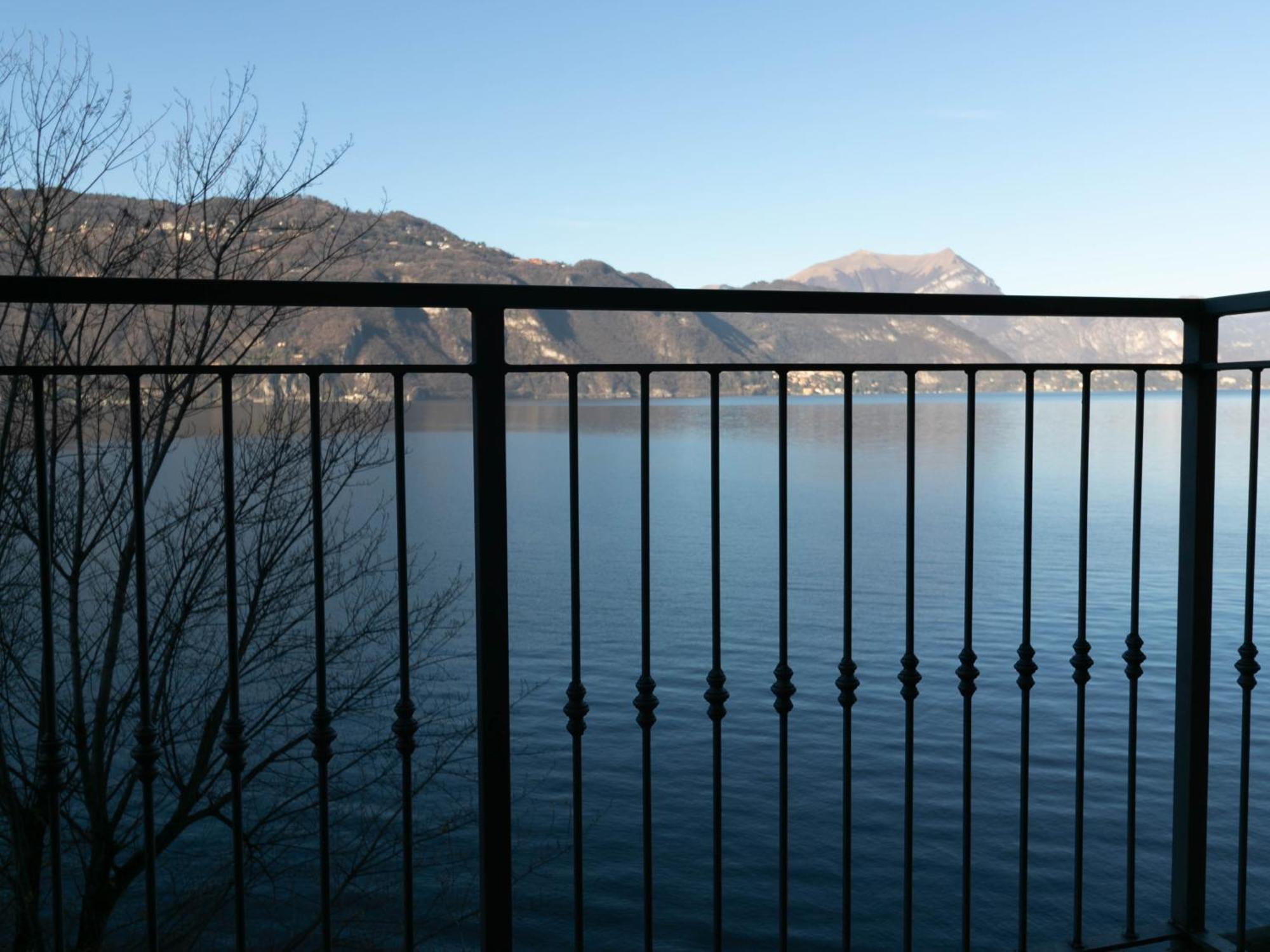 Villa Olcio - Al Lago Mandello del Lario Bagian luar foto