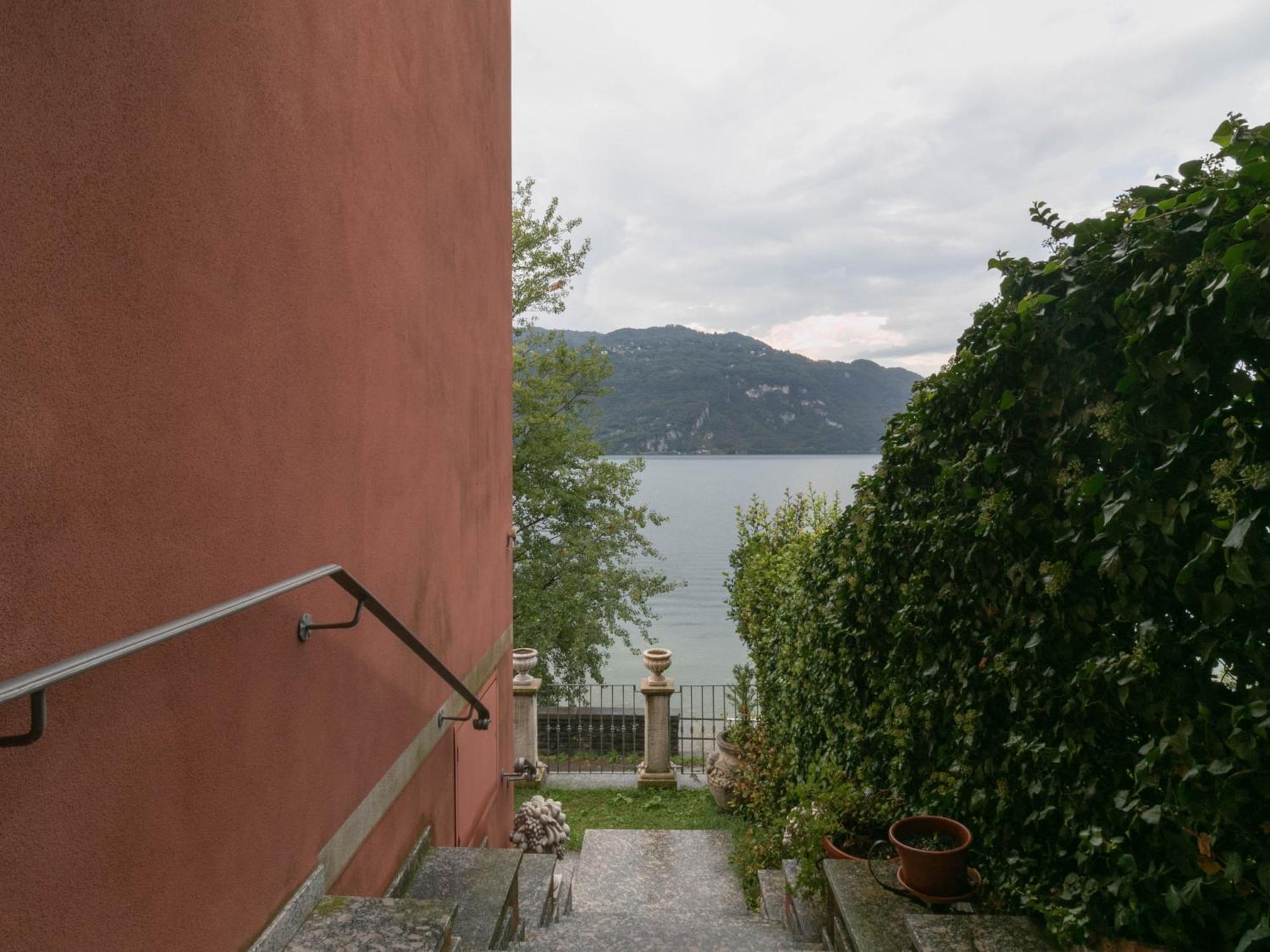 Villa Olcio - Al Lago Mandello del Lario Bagian luar foto