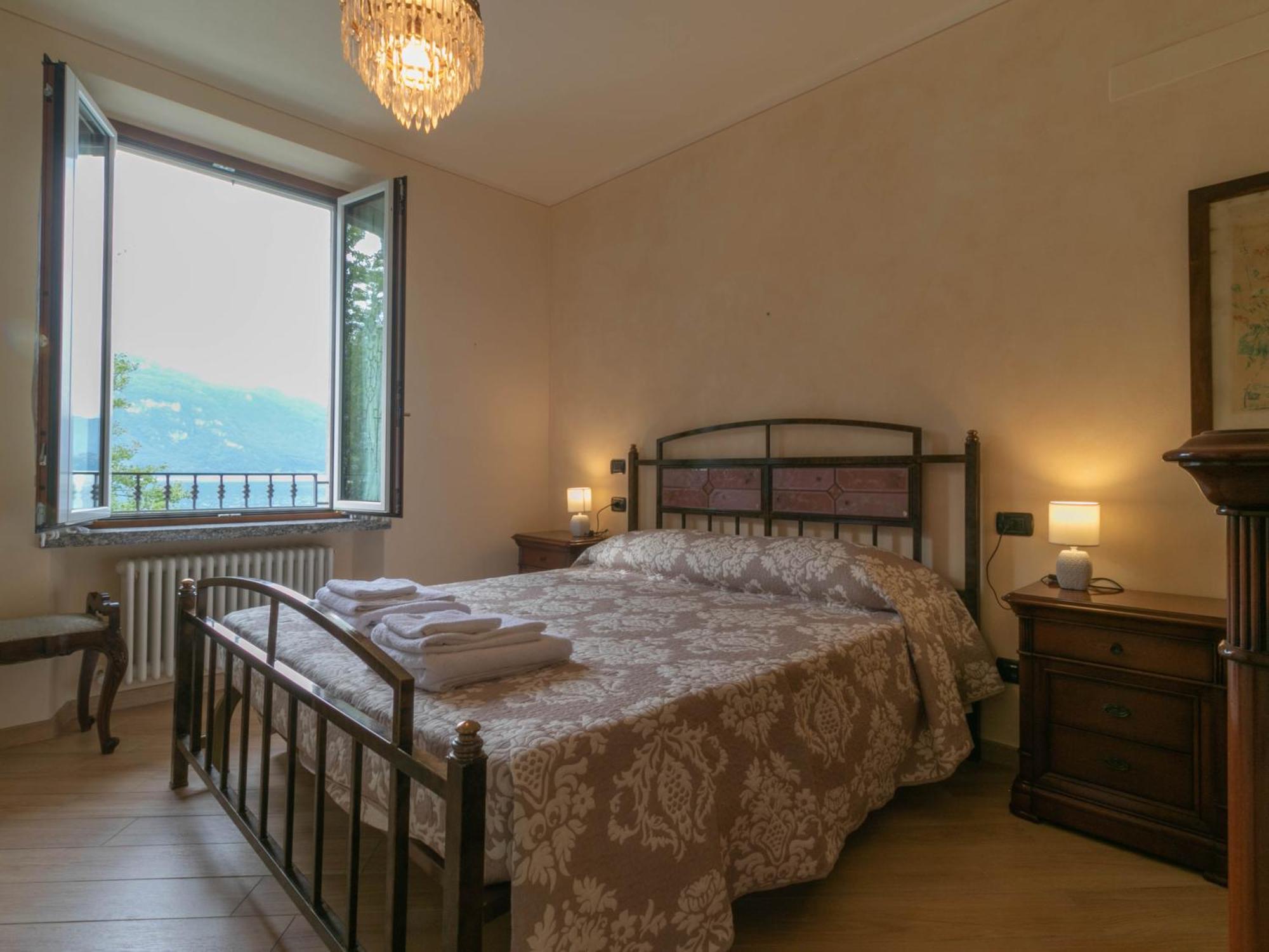 Villa Olcio - Al Lago Mandello del Lario Bagian luar foto